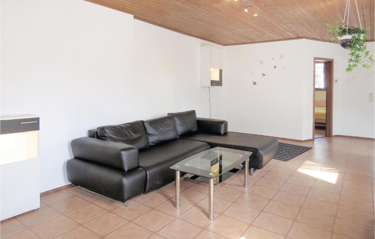 Gorgeous Apartment In Lahnstein With Kitchen 外观 照片